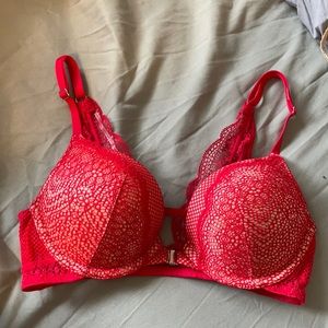 Bombshell bra size 30B